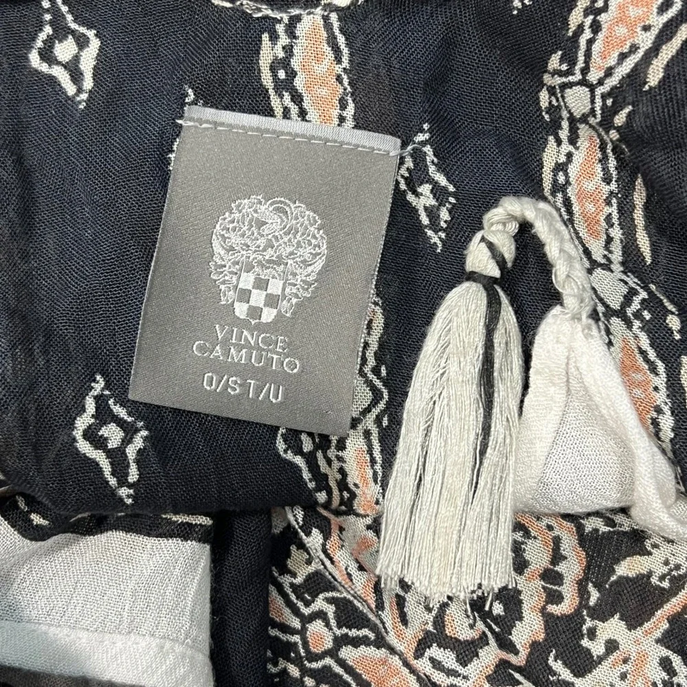 Vince Camuto Black Peach Patterned‎ Tassel Kimono Shawl Poncho Beach Cover Up OS